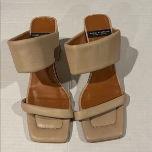 Angel Alarcon Tan Leather Block Heel Sandals - Size 39